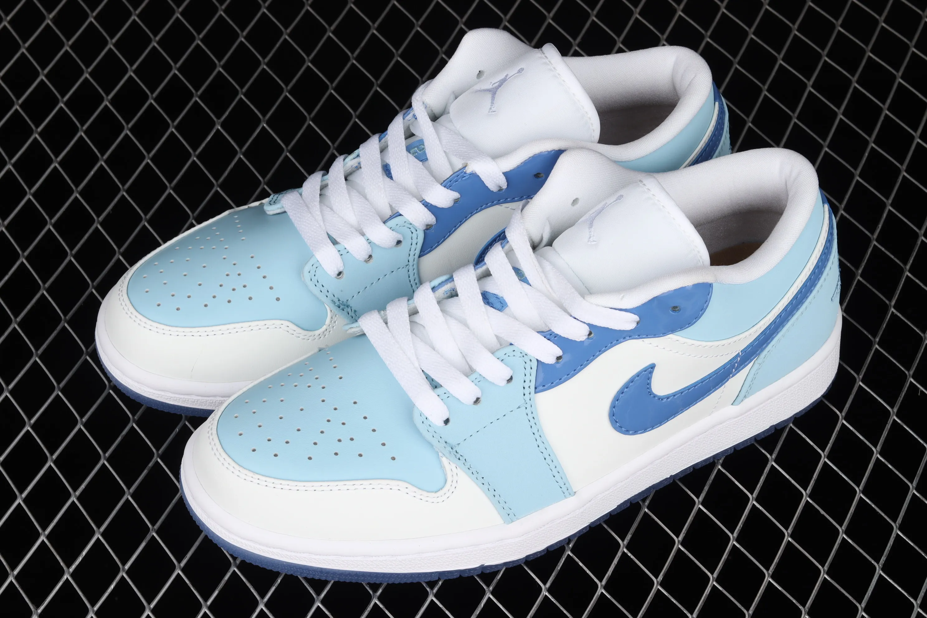 All categories Air Jordan Jordan series basketball shoes Air Jordan 1 Low Air Jordan 1 Low AJ1 Joe 1 low-top cultural and leisure sports sneakers DM5442-040